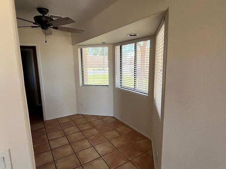 11838 E Calle Del Cid — Photo 8