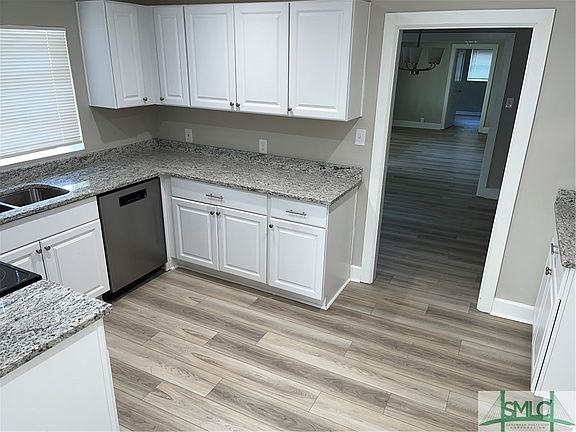 3rd image of 163 Varnedoe Avenue