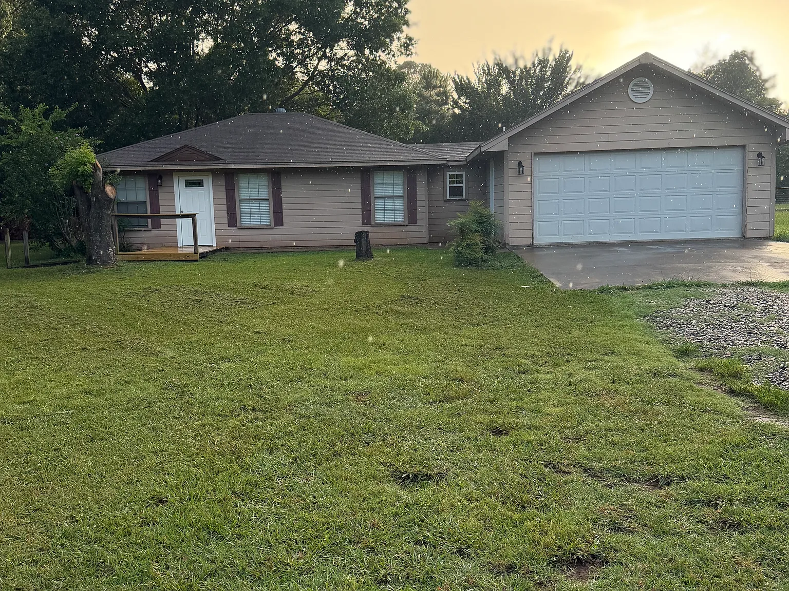2 bed, 868 sqft, $1,250 — Photo 3