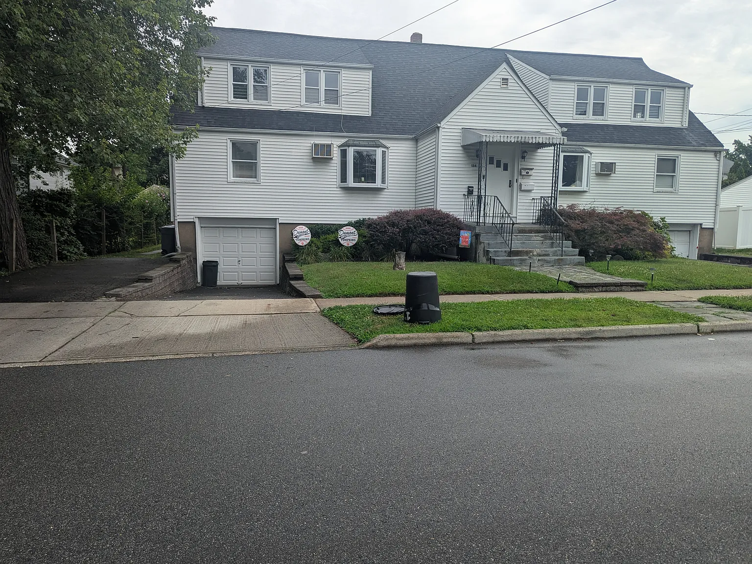 3 bed, $2,800 — Photo 1