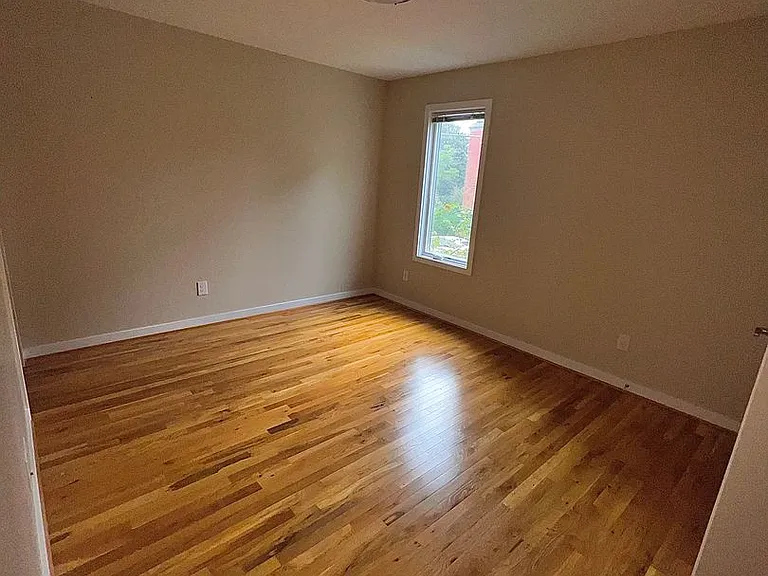 630 Park St — Photo 21