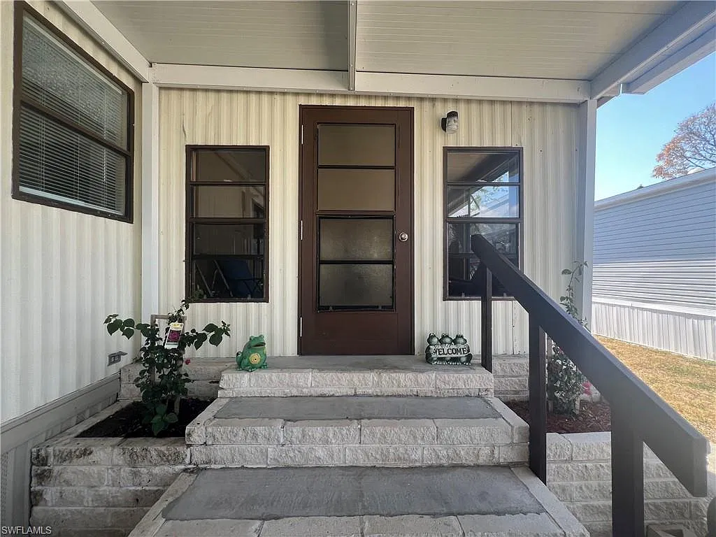 3 bed, 2.0 bath, 1488 sqft, $1,800 — Photo 2