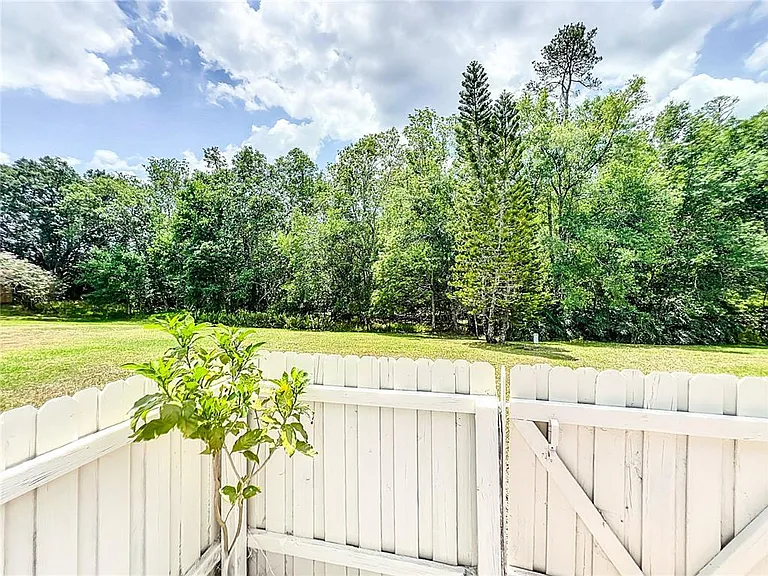 5716 Delano Ln — Photo 56