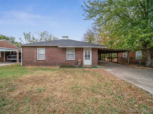 316 SE 4th St, Pryor, OK 74361