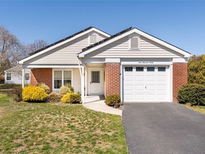 460 Summerwood Court, Ridge, NY, 11961