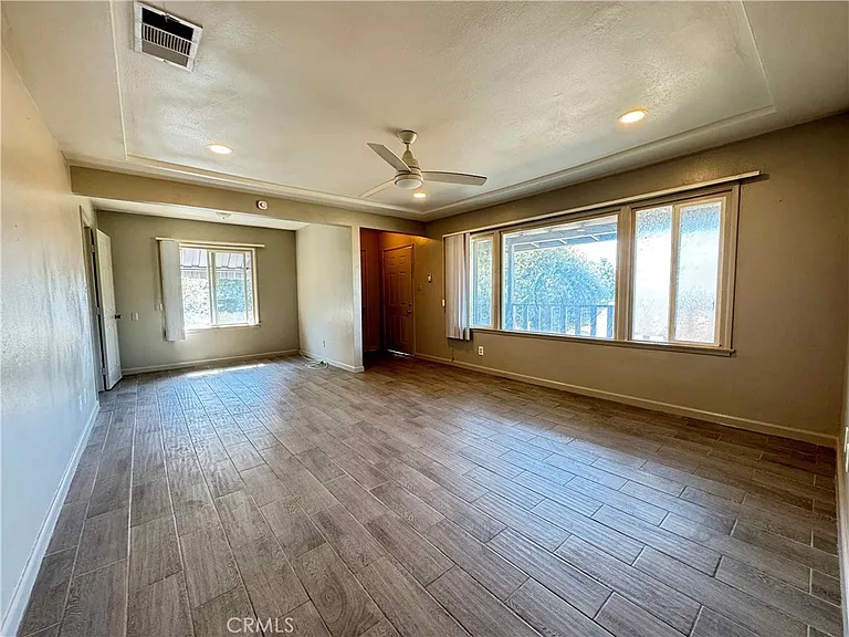1468 Sepulveda Ave — Photo 2