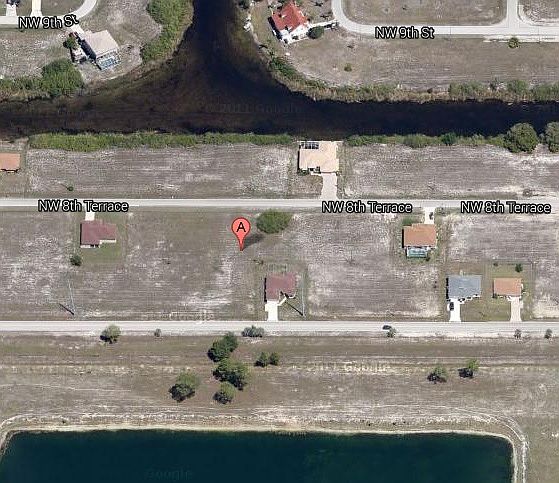 1st image of 906 NW 8th Ter