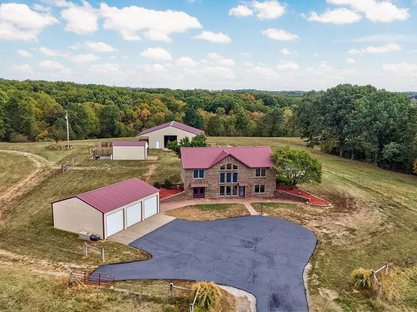9064 State Highway V, Galena, MO 65656