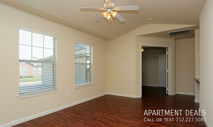 1st image of 6 Woodridge Dr #3604