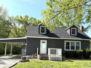 5268 State Route 156, Waterloo, IL 62298