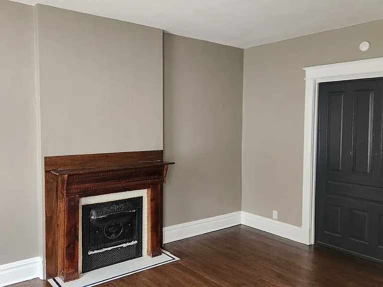 3437 Alberta St #2F — Photo 4