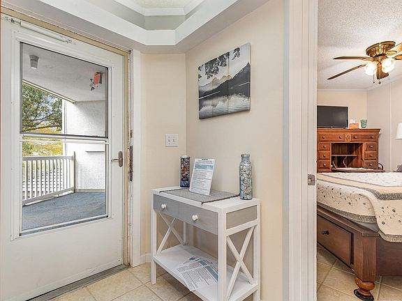 4th image of 415 Ocean Creek Dr. #2218