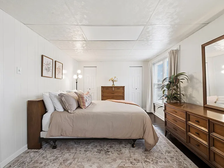 6 Webster Ave — Photo 9