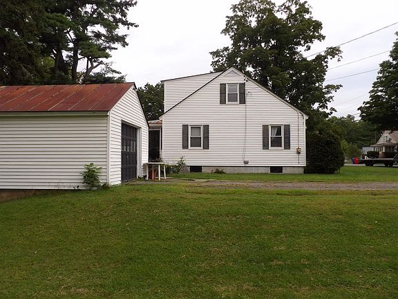 5th image of 243 South Street