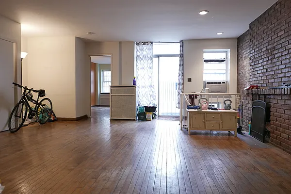 Rented by JK Dansar Corp | media 11