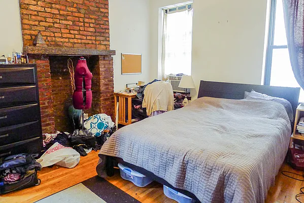 Rented by Corcoran | media 21