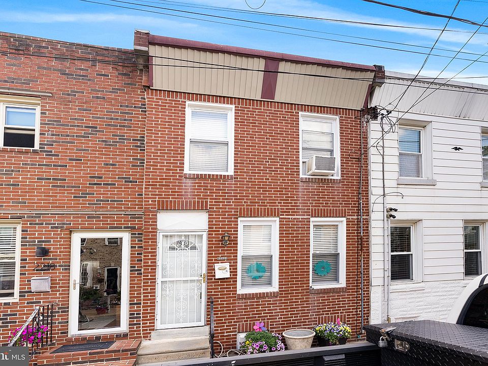 2216 E Albert St, Philadelphia, PA 19125 | Zillow