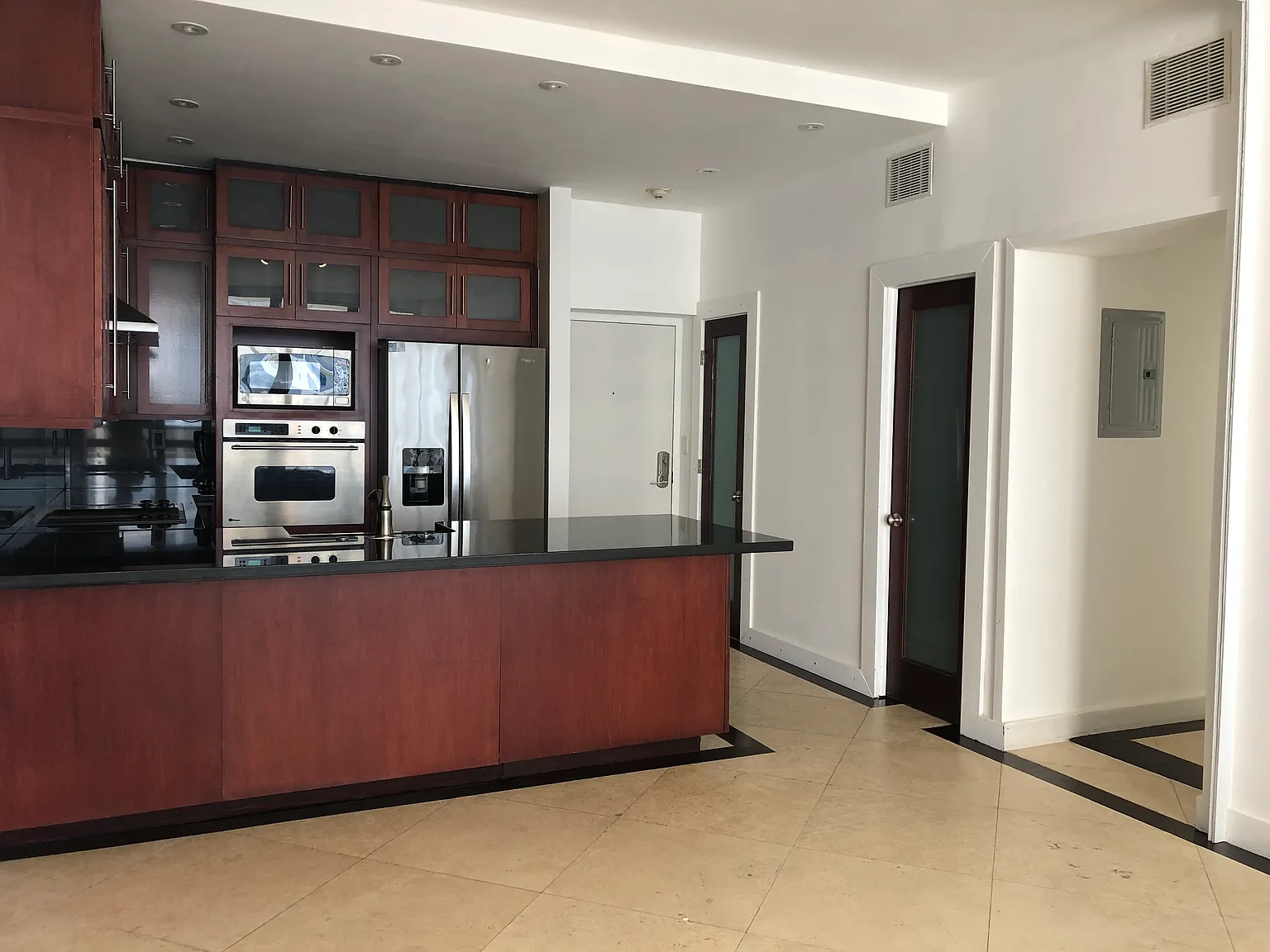 1 bed, 1.5 bath, 768 sqft, $2,800 — Photo 4