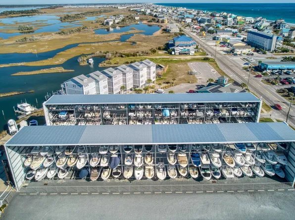 111 N New River Drive, Surf City, NC 28445