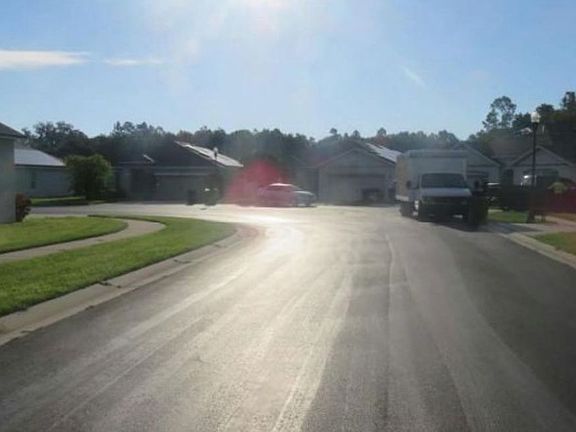 Exterior Neighborhood (street photo)