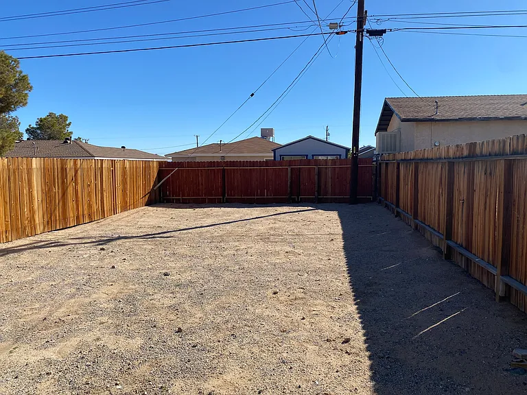 1132 S Farragut St — Photo 10