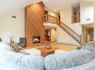 71 Granite Springs Rd, Granite Springs, NY 10527