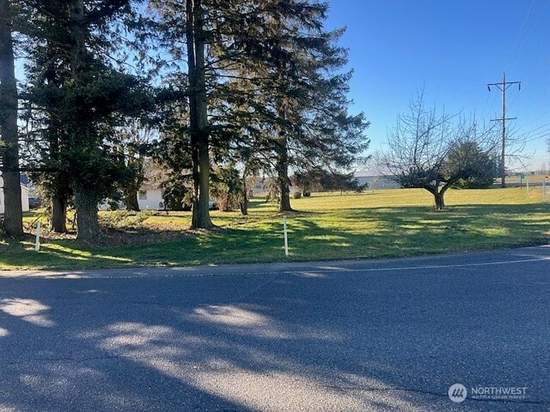 5th image of 8885 Line rd