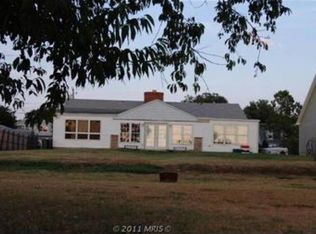 400 Beachside Dr, Stevensville, MD