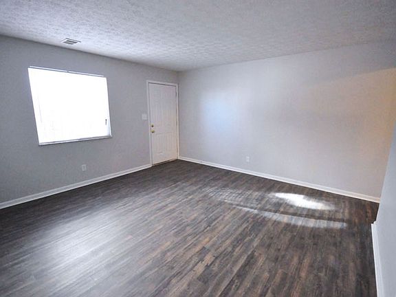 4th image of 1332 Courtland Ave APT B