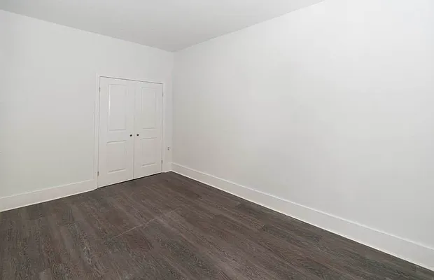 Rented by RealTegrity NY LLC | media 113