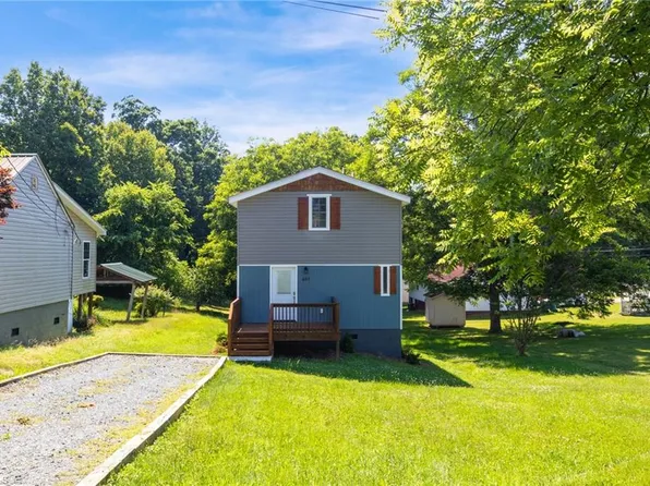 407 W End Blvd, Madison, NC 27025