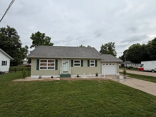 923 Chloe St, Perryville, MO 63775