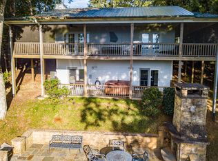 1020 Vista Rd, Hiawassee, GA 30546