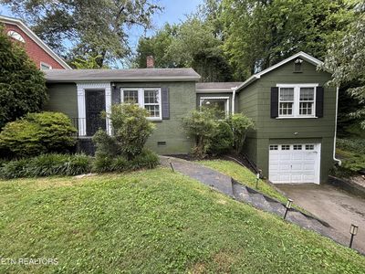 3032 N Hills Blvd, Knoxville, TN, 37917