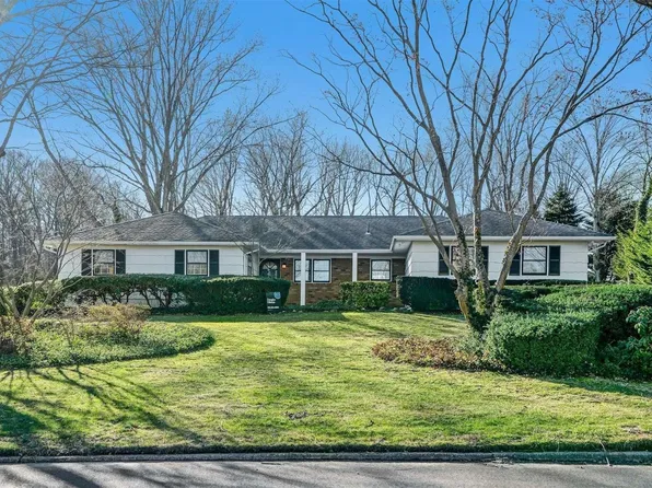 23 Artisan Avenue, Huntington, NY 11743