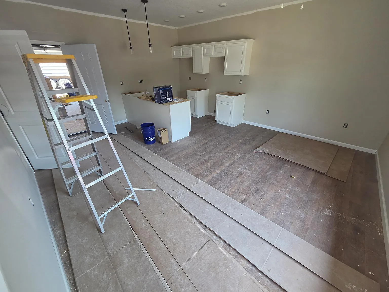 2 bed, 2.5 bath, 1250 sqft, $2,395 — Photo 4