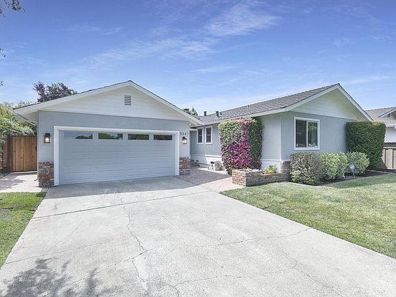 3rd image of 5547 Fern Dr