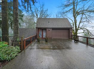 1141 Devon Ln, Portland, OR 97034