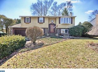 804 N Richmond St, Fleetwood, PA 19522