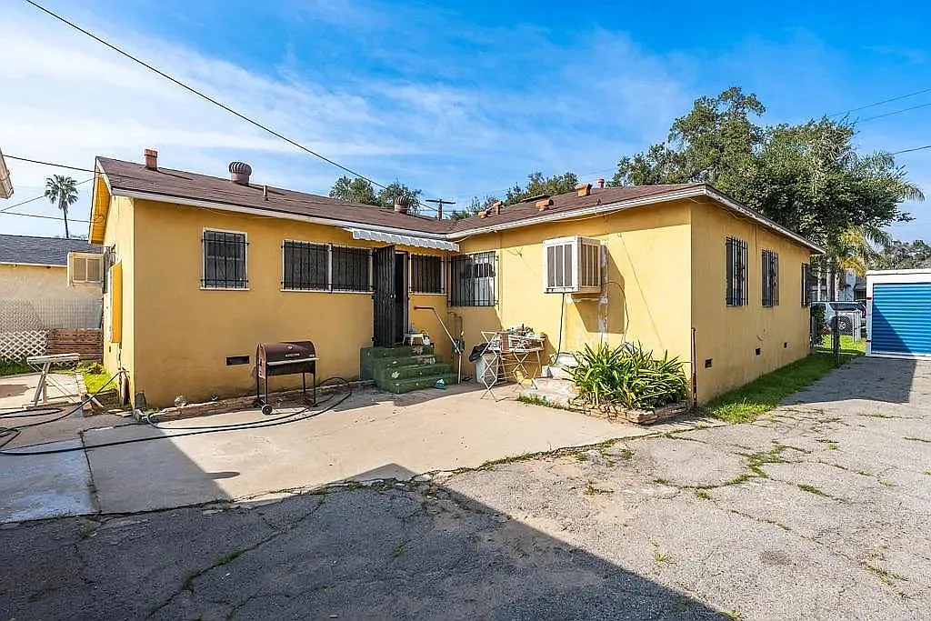 1479 W Evans St — Photo 4