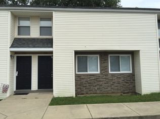 129 W Main St, Mount Sterling, OH 43143