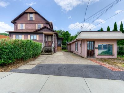 57 James St, Worcester, MA, 01603