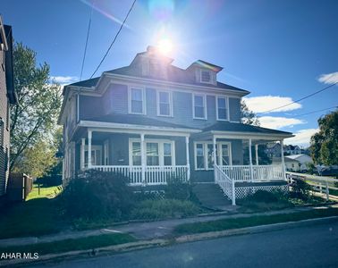 513-515 W 1st St, Williamsburg, PA, 16693