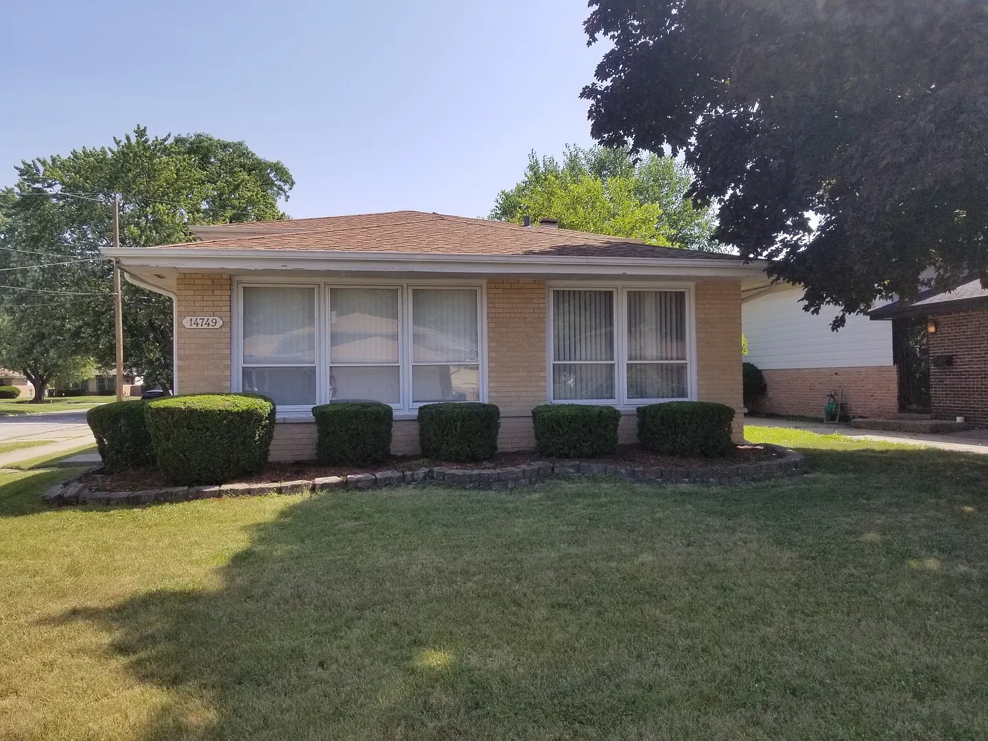 14749 Langley Ave photo 1