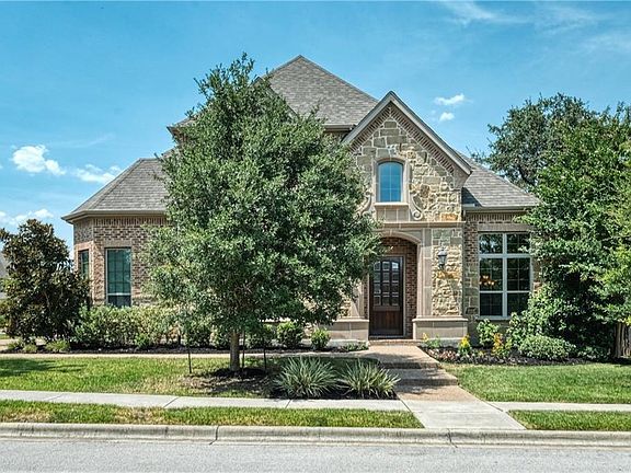 2nd image of 3028 Midwood Ln