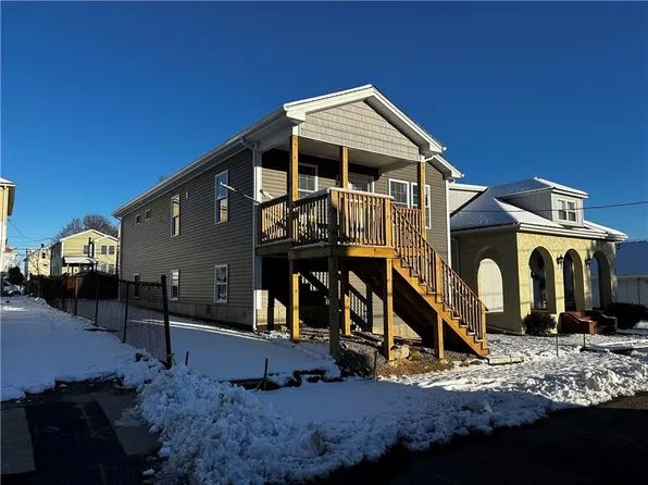 72 Touro St, Providence, RI 02904