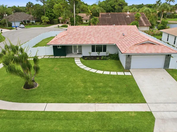 398 NW 22nd Ave, Boca Raton, FL 33486
