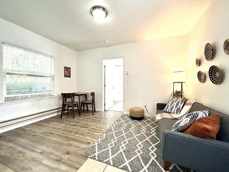 313 Kentucky St #3 — Photo 2