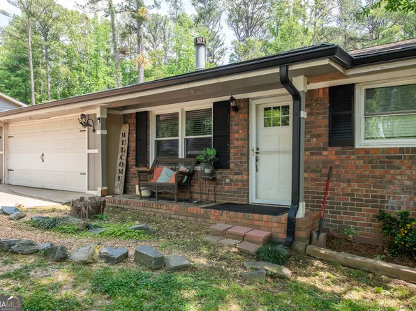 303 Wildwood Dr, Dallas, GA 30132