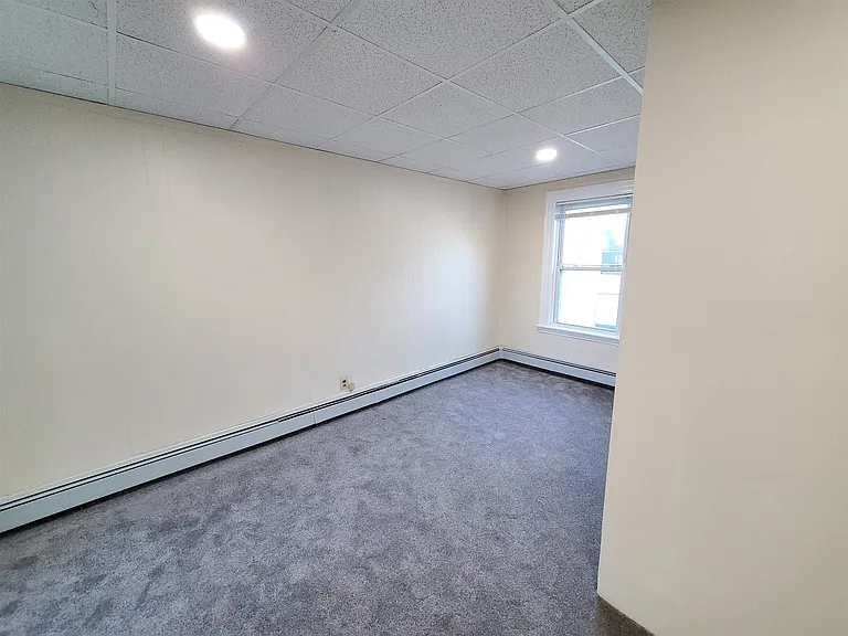239 Columbia St #1 — Photo 5